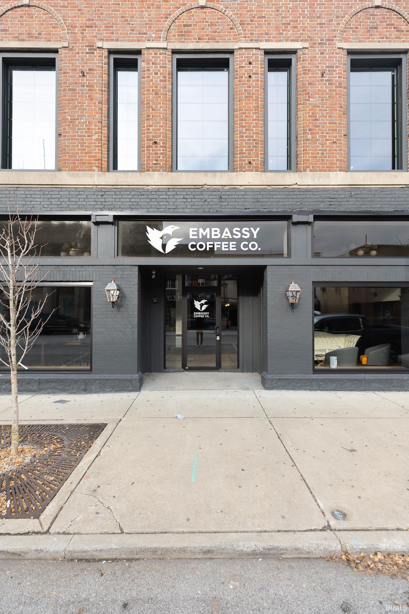 110 Lincolnway E, Mishawaka, IN 46544