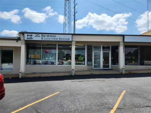 7736 Watson Rd, Saint Louis, MO, 63119-5407 | Card Image
