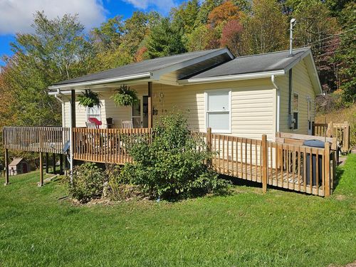 427 Scenic Rd, Raven, VA, 24639 | Card Image