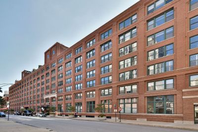 720 - 411 W Ontario Street, Condo with 2 bedrooms, 2 bathrooms and 1 parking in Chicago IL | Image 2