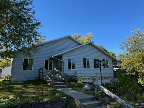 157 Central Ave S, Aldrich, MN, 56434-2004 | Card Image