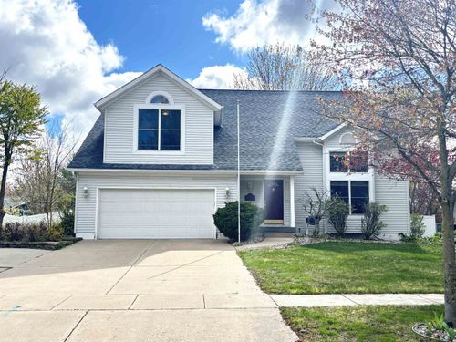512 W Grand Ave, Mount Pleasant, MI, 48858-6000 | Card Image