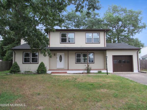 174 Glenmore St, Brick, NJ, 08724-2563 | Card Image