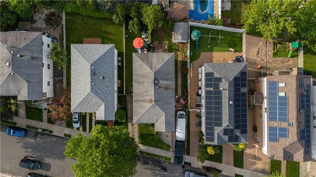 27 Bascom Pl, Home with 6 bedrooms, 3 bathrooms and null parking in Staten Island NY | Image 22