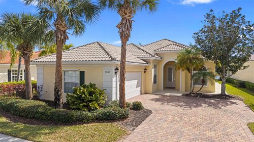 7687 Uliva Way, SARASOTA, FL, 34238-4797 | Card Image