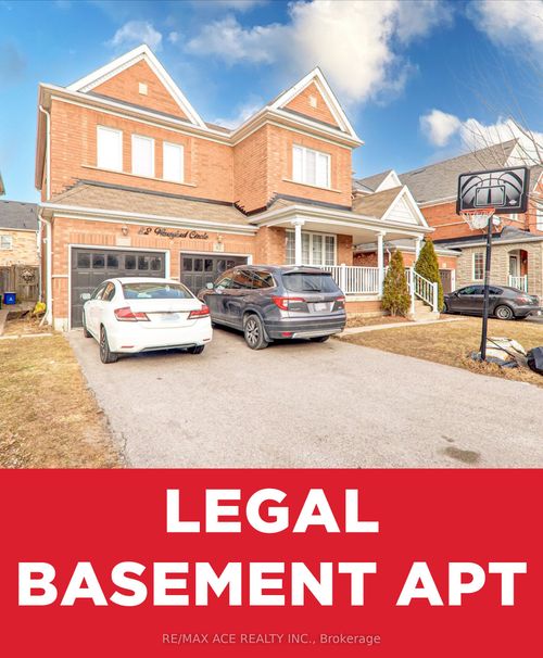 82 Warnford Cir, Ajax, ON, L1T0J2 | Card Image