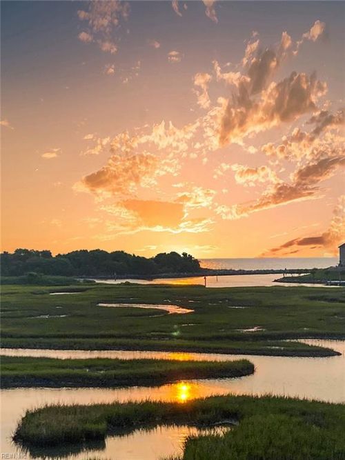 21 Mizzen Cir, Hampton, VA, 23664-1778 | Card Image