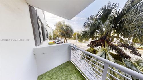 202-1605 Bay Rd, Miami Beach, FL, 33139 | Card Image