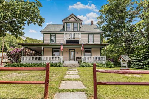 70 Church St, Middletown, NY, 10940-3631 | Card Image