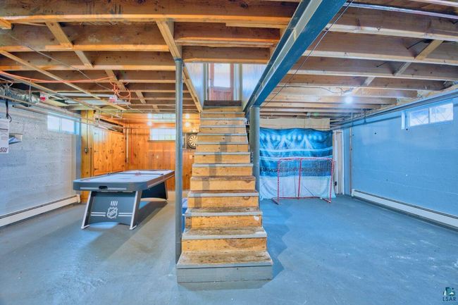 305 Central Ave W, House other with 3 bedrooms, 2 bathrooms and null parking in Aurora MN | Image 25