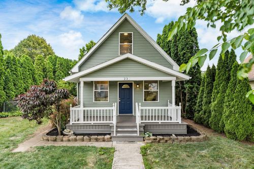 23 E Oak St, Canal Winchester, OH, 43110-1128 | Card Image