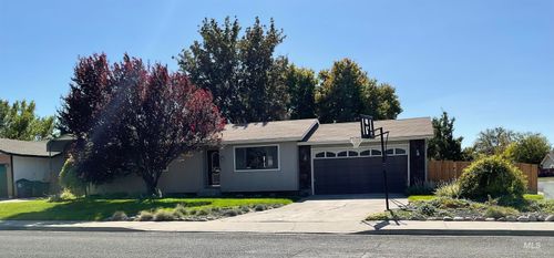 485 Park Terrace Dr, Twin Falls, ID, 83301-3211 | Card Image