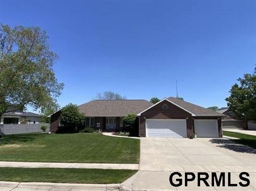 1951 W Camino Real St, Columbus, NE, 68601-2833 | Card Image