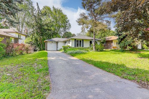 21 Southdale Dr, Markham, ON, L3P1J6 | Card Image