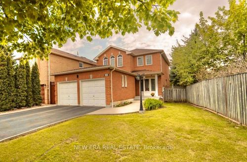 5380 Floral Hill Cres, Mississauga, ON, L5V1V3 | Card Image