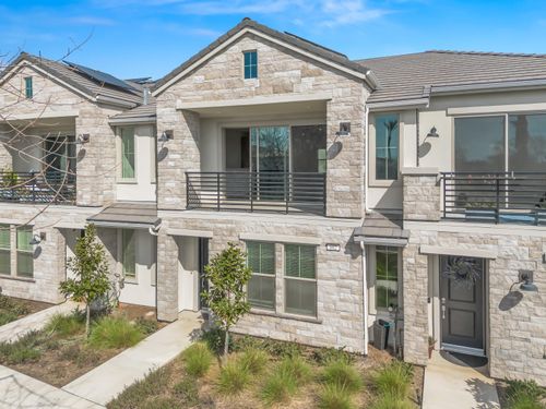 602 W Mahogany Ln, Clovis, CA, 93611-7288 | Card Image