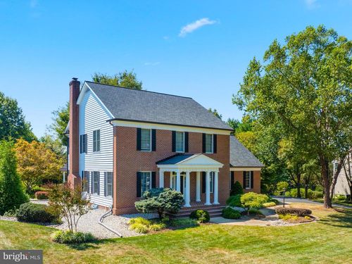 16005 Fields End Ct, Woodbine, MD, 21797-7542 | Card Image