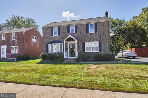 214 Potomac Rd, WILMINGTON, DE, 19803-3121 | Card Image