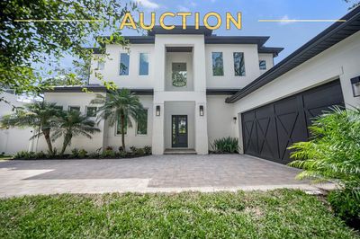 2446 Floyd Street, House other with 6 bedrooms, 4 bathrooms and null parking in Sarasota FL | Image 3