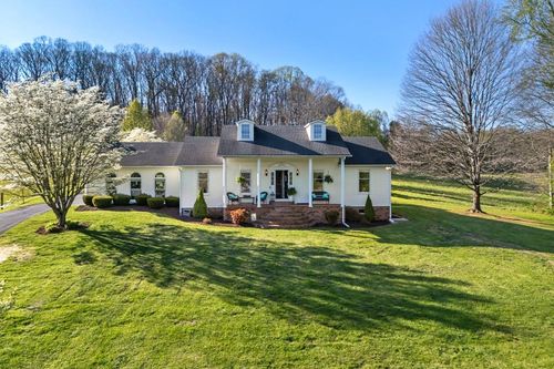 31527 Old Saltworks Rd, Meadowview, VA, 24361-4701 | Card Image