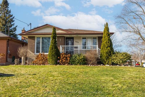 397 Bernhard Cres, Oshawa, ON, L1G2B7 | Card Image