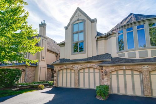 1576 S Kembley Ave, Palatine, IL, 60067-1211 | Card Image