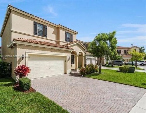965-965 Ne 193rd Ter, Miami, FL, 33179-3988 | Card Image