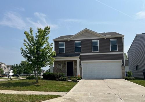 7465 Willow Leaf Dr, Canal Winchester, OH, 43110-7570 | Card Image