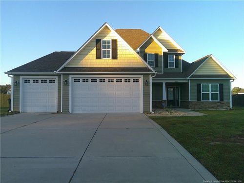 5205 Thruway Rd, Hope Mills, NC, 28348-6204 | Card Image