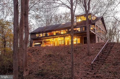 590 Hunters Camp Rd, Great Cacapon, WV, 25422-3038 | Card Image
