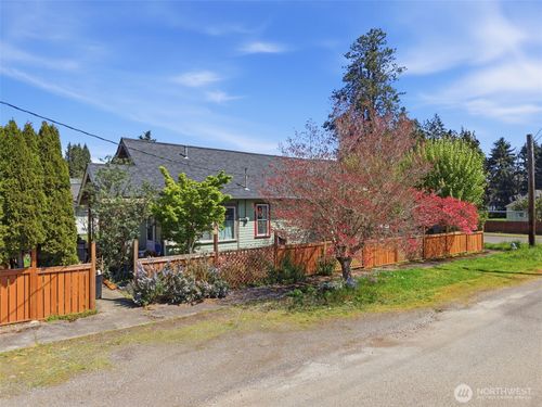 1301 Oxford Ave, Centralia, WA, 98531-5317 | Card Image