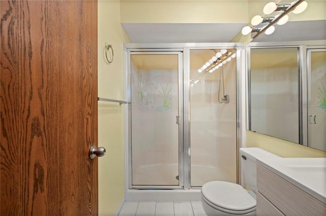APT-1902 - 12538 Sw Kingsway Cir, Condo with 2 bedrooms, 2 bathrooms and null parking in LAKE SUZY FL | Image 15