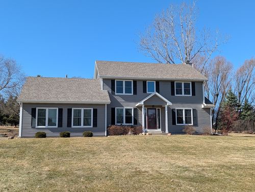 11111 Huron Dr, Spring Grove, IL, 60081-8218 | Card Image