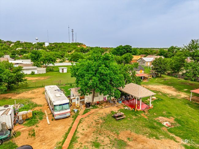 202 5 Th Ave, Home with 0 bedrooms, 0 bathrooms and null parking in Coleman TX | Image 8