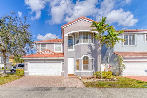 3839 Sw 51st St, Fort Lauderdale, FL, 33312-8217 | Card Image
