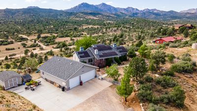 17550 S Thunder Ridge Drive, House other with 3 bedrooms, 3 bathrooms and null parking in Peeples Valley AZ | Image 1