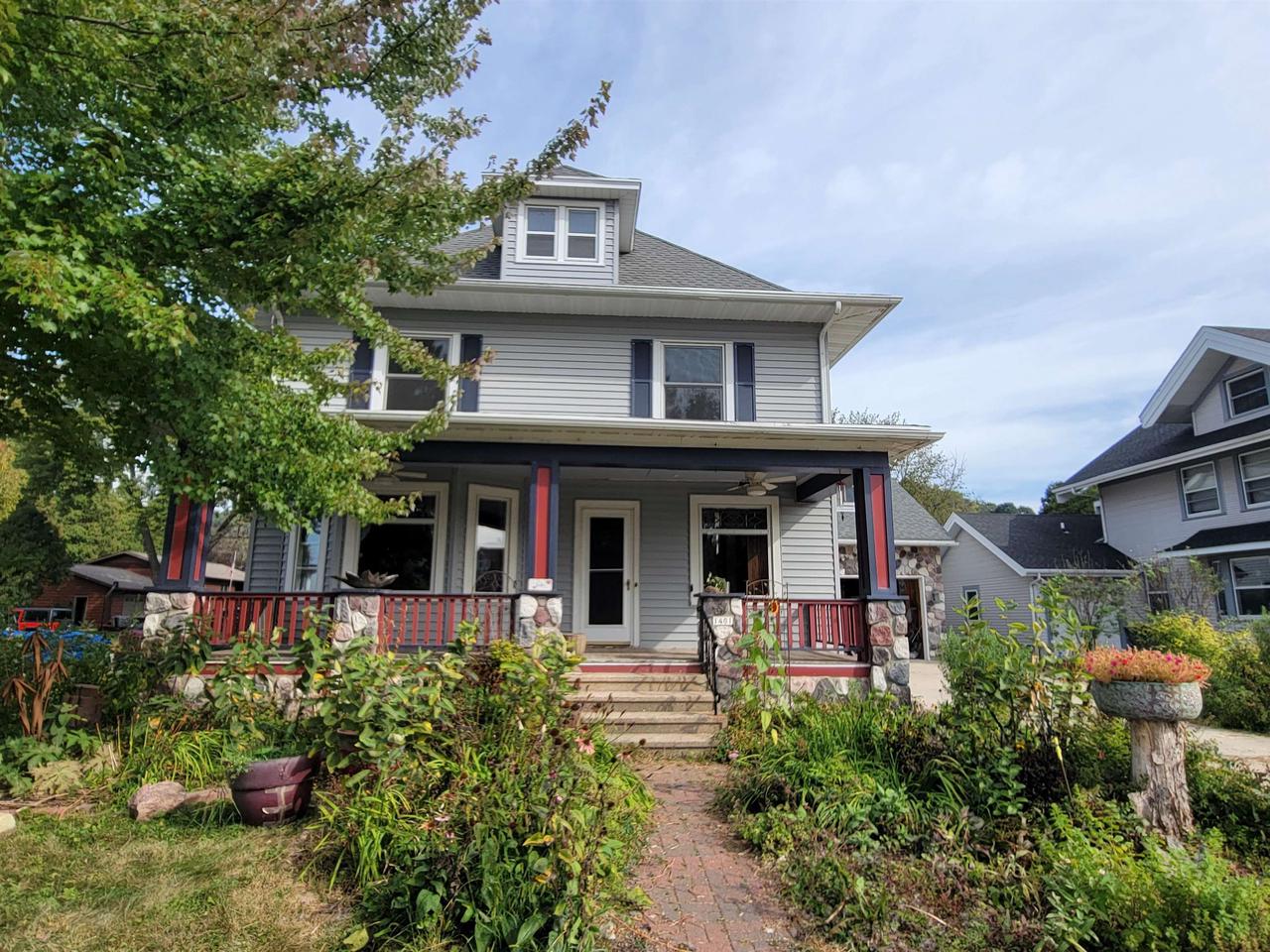 Main St, Cross Plains, WI 53528