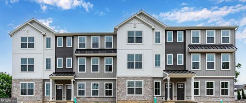 35 S 19th St, CAMP HILL, PA, 17011-5402 | Card Image