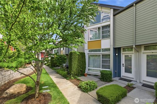 106-15200 Ne 81st Way, Redmond, WA, 98052-4248 | Card Image