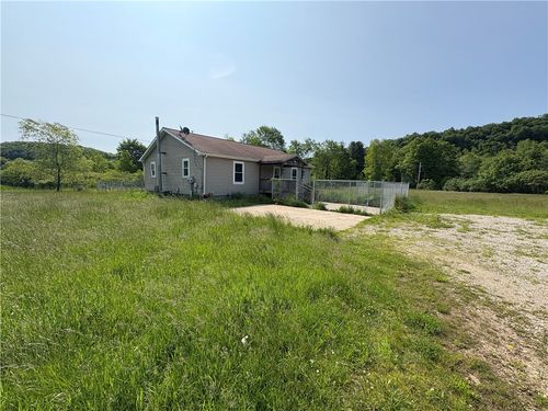 114 Cardinal Rd, Glen Campbell, PA, 15742-8921 | Card Image