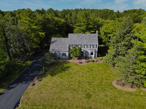 389 Juniper Court, Delafield, WI, 53018 | Card Image