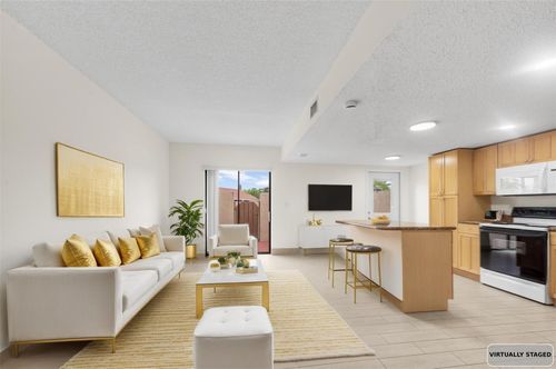 11225-11225 Sw 9th Ct, Pembroke Pines, FL, 33025-4305 | Card Image