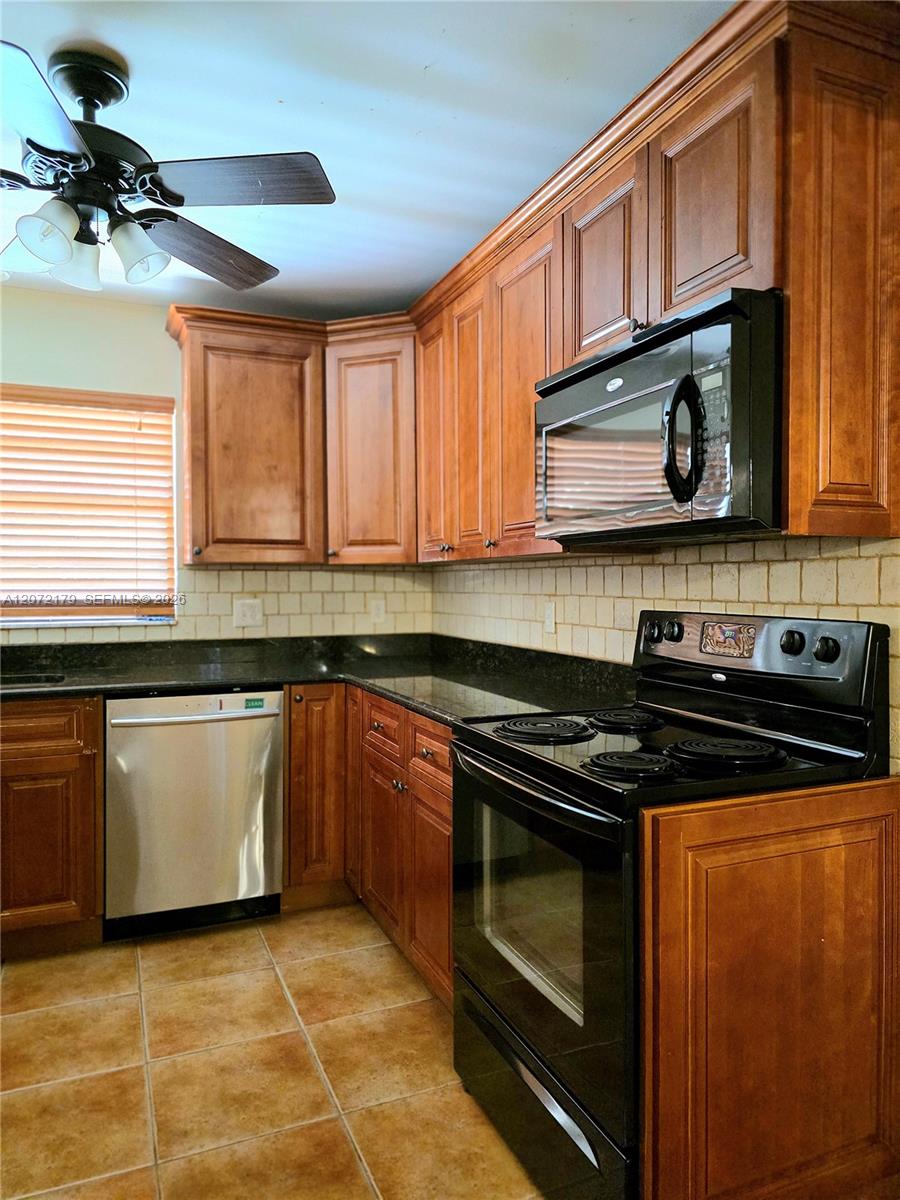 Residential in Lake Worth 5