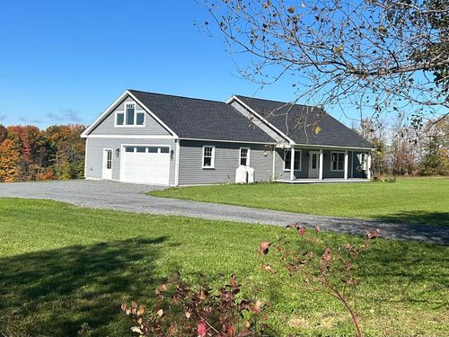 87 York Town Rd, Albion, ME, 04910-6800 | Card Image