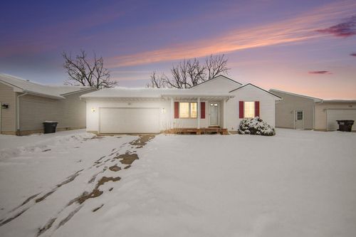 575 Asher Pass, Milan, MI, 48160-1580 | Card Image