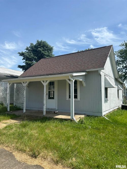 25 Main Street, Camp Grove, IL, 61424 | Card Image