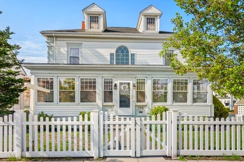 175 Pleasant St, Winthrop, MA, 02152-2254 | Card Image