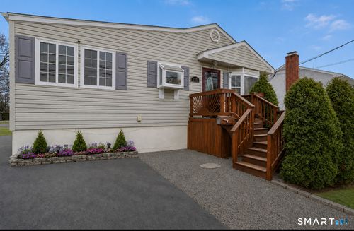 217 Merwin Ave, Milford, CT, 06460-7959 | Card Image