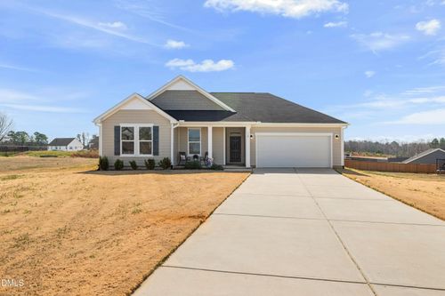 18 Harlow Ct, Fuquay Varina, NC, 27526-4524 | Card Image