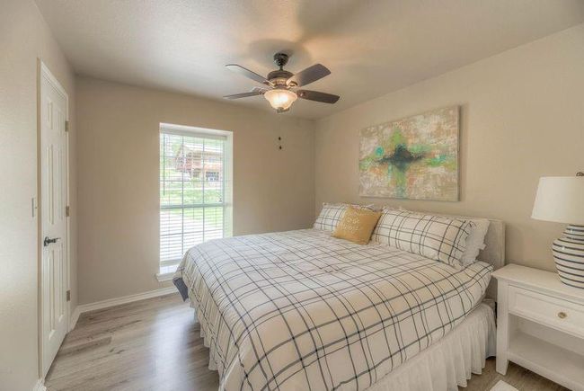 220 Harbor Dr, House other with 3 bedrooms, 2 bathrooms and 2 parking in Onalaska TX | Image 13